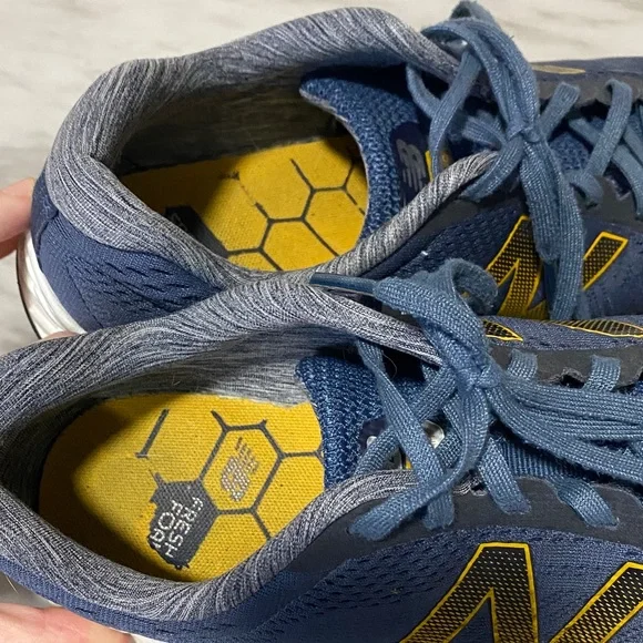 New Balance Fresh Foam Arishi v1‎ Running Shoes Navy Gold – Men’s 10 - Picture 8 of 11